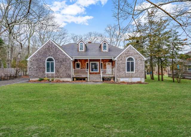 Property at 64 Turtle Cove Dr, Southampton, NY 11968, 3 beds, 2 baths