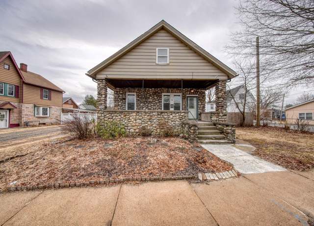 Property at 5 Prospect St, Port Jervis, NY 12771, 3 beds, 2 baths