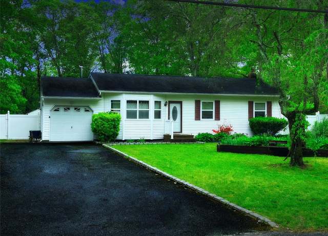 Property at 23 Kingsland Ave, Shirley, NY 11967, 3 beds, 3 baths