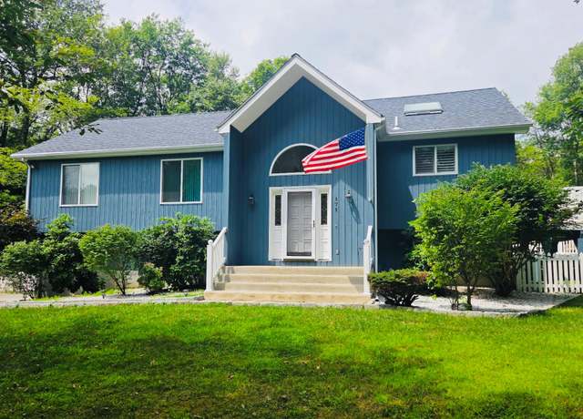 Property at 171 Oak Ridge Cir, Mahopac, NY 10541, 3 beds, 3 baths