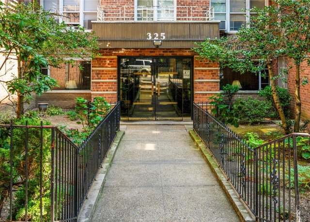 Property at 325 E 201st St Unit 3C, Bronx, NY 10458, 1 bed, 1 bath