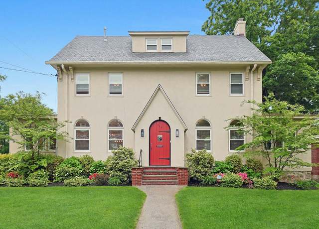 Property at 232 Coligni Ave, New Rochelle, NY 10801, 6 beds, 3.5 baths