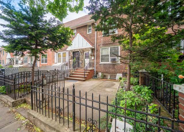 Property at 32-23 76th St, East Elmhurst, NY 11370, 3 beds, 2 baths