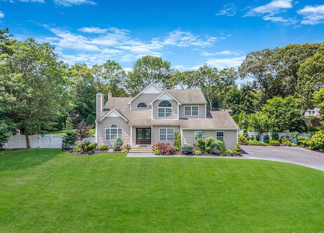 Property at 33 Eva Ln, Farmingville, NY 11738, 4 beds, 2.5 baths