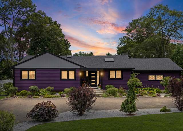 Property at 1484 Motor Pkwy, Hauppauge, NY 11749, 4 beds, 2 baths