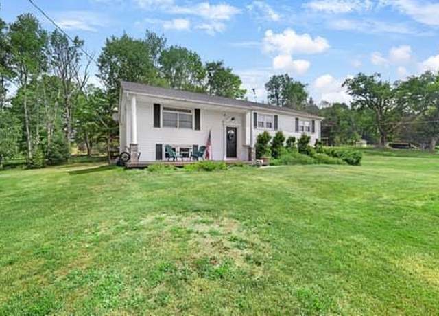 Property at 5 Blue Spruce Ln, Monticello, NY 12701, 4 beds, 2.5 baths