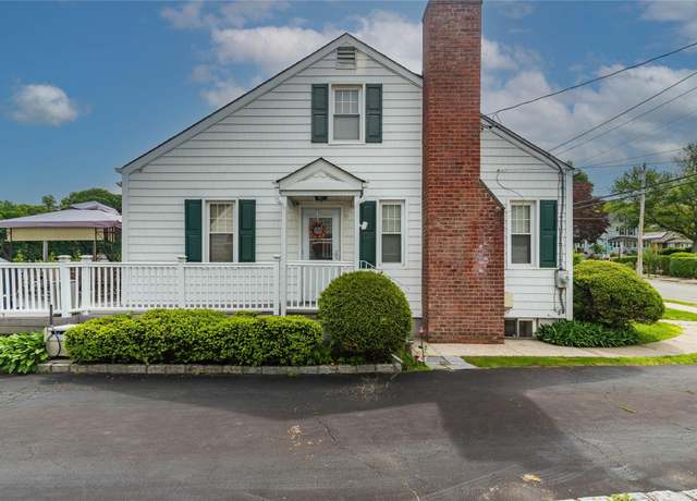 Property at 964 Pemart Ave, Peekskill, NY 10566, 3 beds, 2 baths