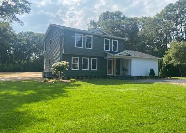 Property at 444 Miller Place Rd, Miller Place, NY 11764, 4 beds, 3.5 baths