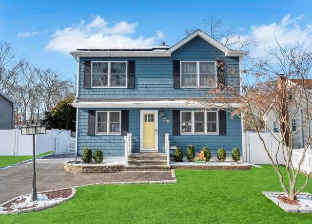 Property at 63 Revilo Ave, Shirley, NY 11967, 3 beds, 2 baths