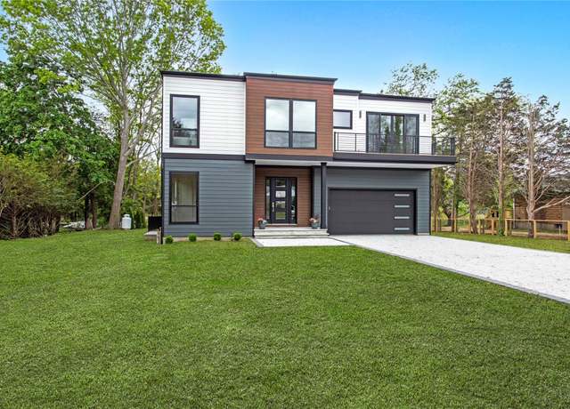 Property at 600 Glenn Rd, Southold, NY 11971, 4 beds, 5.5 baths
