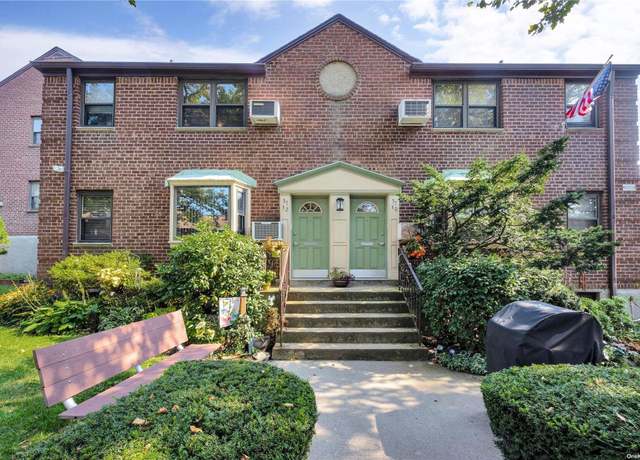 Property at 57-32 246th Cres Unit E15, Douglaston, NY 11362, 1 bed, 1 bath