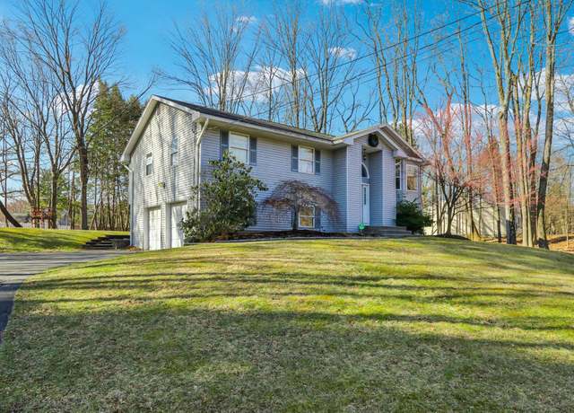 Property at 403 Haverstraw Rd, Suffern, NY 10901, 4 beds, 3 baths