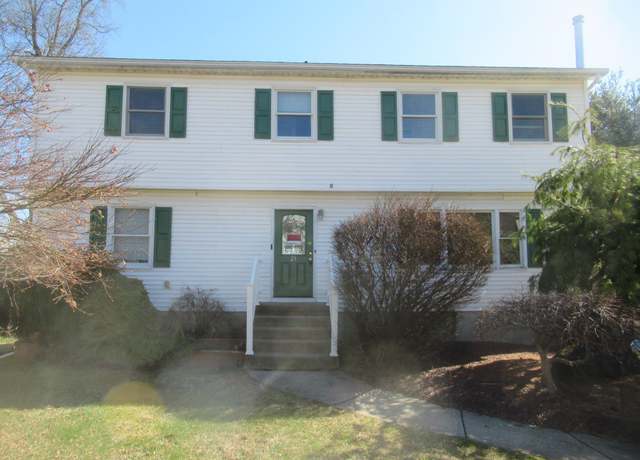 Property at 21 Arlington Dr, Harriman, NY 10926, 4 beds, 2.5 baths