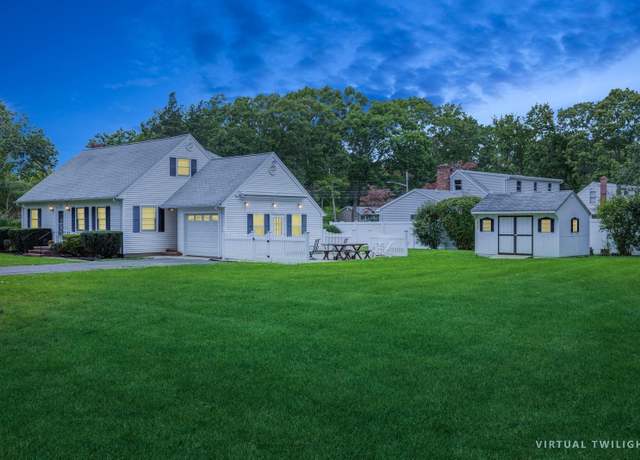 Property at 70 Old Stone Rd, Calverton, NY 11933, 4 beds, 2 baths