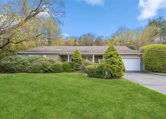 Property at 60 Spruce Dr, East Hills, NY 11576, 5 beds, 4 baths