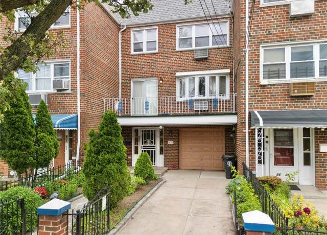 Property at 56-23 137th St, Flushing, NY 11355, 5 beds, 4 baths
