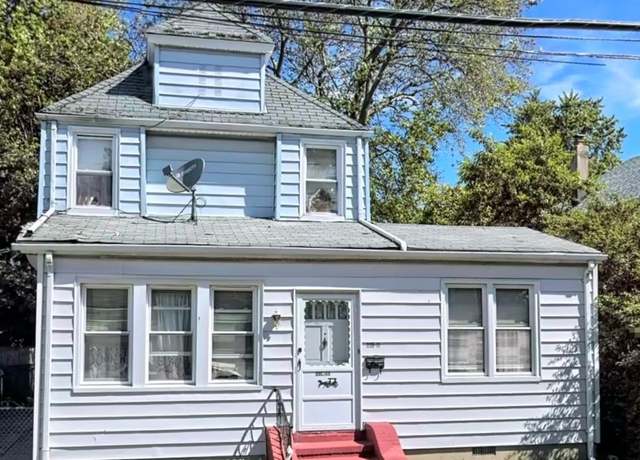 Property at 220-11 94 Dr, Jamaica, NY 11428, 4 beds, 2 baths