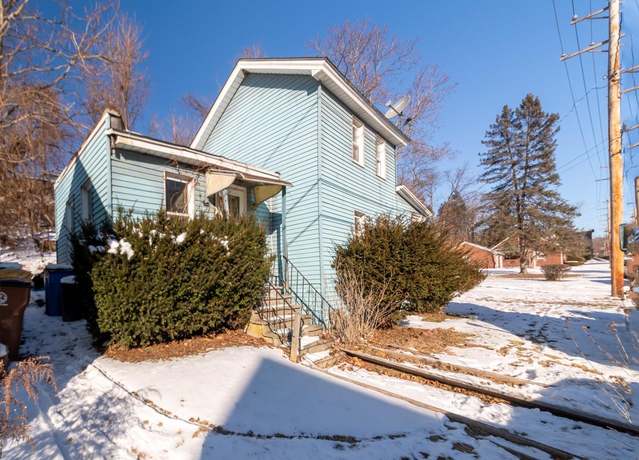 Property at 99 3rd Ave, Kingston, NY 12401, 2 beds, 1.5 baths