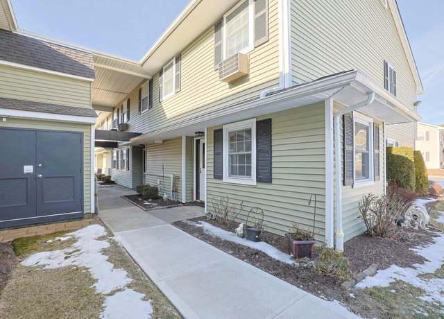 Property at 100 Hillside Dr Unit F10, Middletown, NY 10941, 2 beds, 2.5 baths