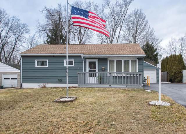 Property at 45 Van Wyck Dr, Poughkeepsie, NY 12601, 3 beds, 1 bath