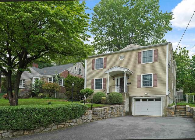 Property at 23 Hilldale Rd, Dobbs Ferry, NY 10522, 4 beds, 2.5 baths