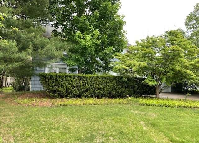 Property at 80 Annandale Rd, Commack, NY 11725, 4 beds, 2.5 baths