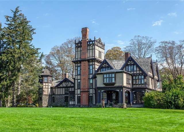 Property at 618 Quaker Hill Rd, Pawling, NY 12564, 17 beds, 11 baths