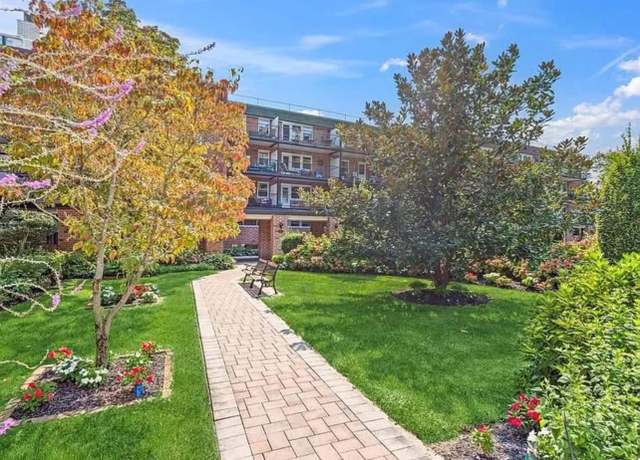 Property at 32 Pearsall Ave Unit 1G, Glen Cove, NY 11542, 1 bed, 1 bath