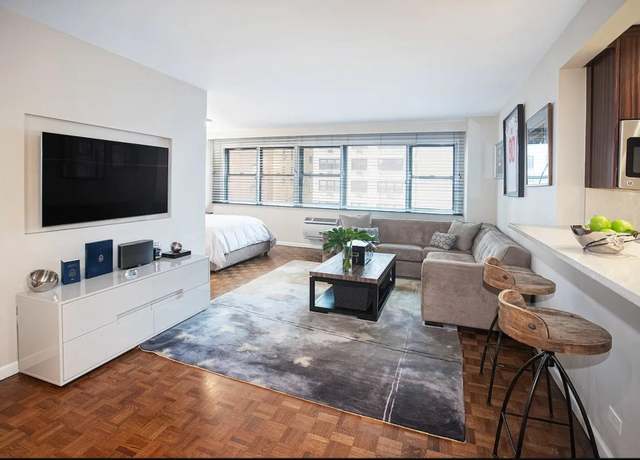 Property at 357 E 57th St Unit 7C, New York (manhattan), NY 10022, 1 bed, 1 bath