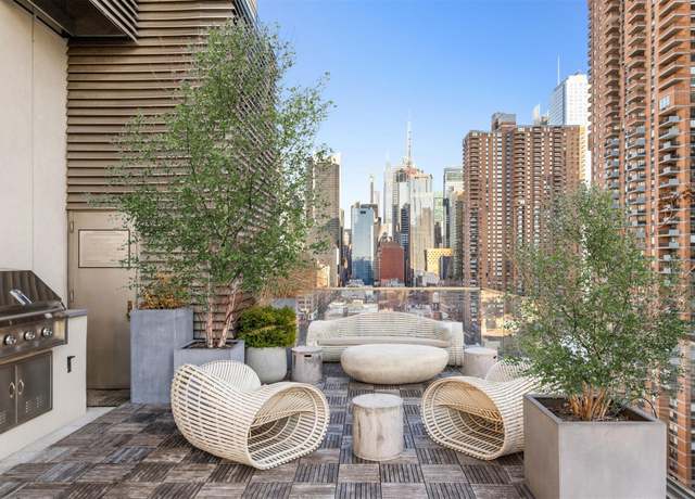 Property at 505 W 43rd St Unit 7E, New York (manhattan), NY 10036, 1 bed, 1 bath