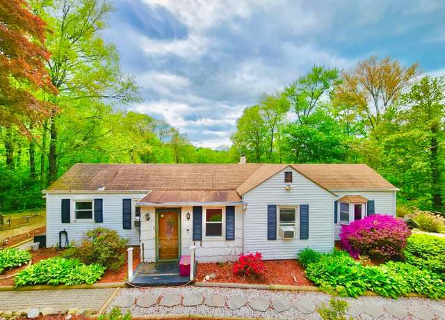 Property at 35 Agor Ln, Mahopac, NY 10541, 4 beds, 2 baths