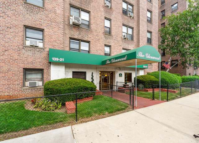 Property at 139-21 85th Dr Unit 3G, Briarwood, NY 11435, 2 beds, 1 bath