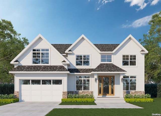 Property at 30 Main Pkwy, Plainview, NY 11803, 5 beds, 3.5 baths