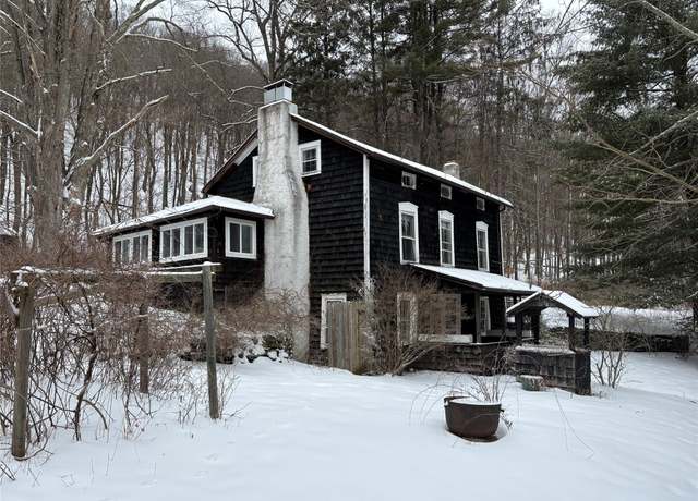Property at 608 N Clove Rd, Millbrook, NY 12545, 2 beds, 2 baths
