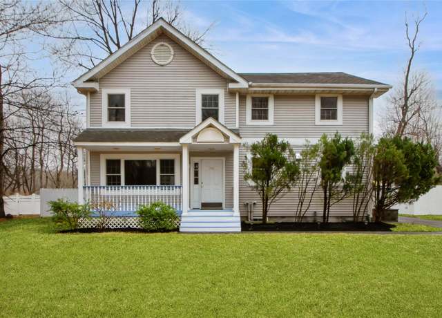 Property at 428 Saw Mill River Rd, Millwood, NY 10546, 3 beds, 3 baths