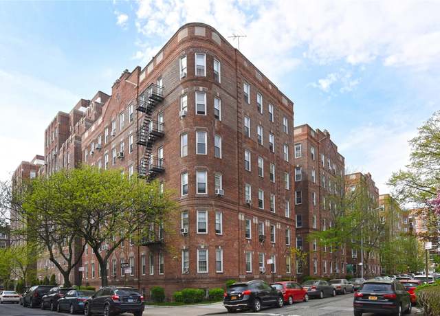 Property at 111-15 75th Ave Unit C2, Forest Hills, NY 11375, 1 bed, 1 bath