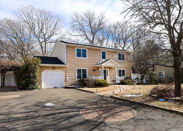 Property at 58 Sampson Ave, Islandia, NY 11749, 4 beds, 3.5 baths