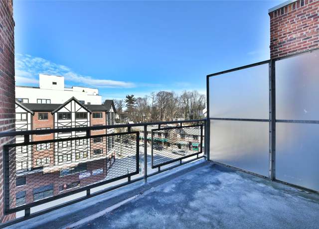 Property at 241-20 Northern Blvd Unit 6E, Douglaston, NY 11362, 2 beds, 1 bath