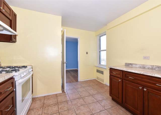 Property at 241-20 Northern Blvd Unit 6E, Douglaston, NY 11362, 2 beds, 1 bath