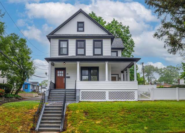 Property at 85 Webster Ave, Port Washington, NY 11050, 3 beds, 2.5 baths