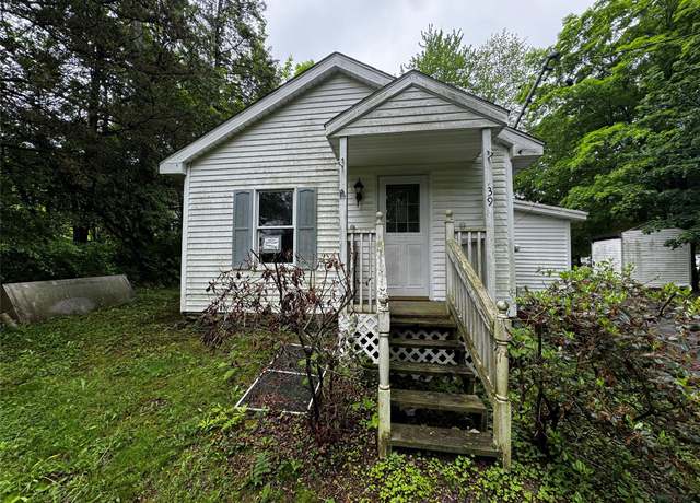Property at 39 Bircher Ave, Poughkeepsie, NY 12601, 2 beds, 1 bath