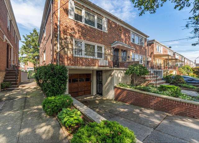 Property at 63-33 75th St, Middle Village, NY 11379, 4 beds, 3 baths
