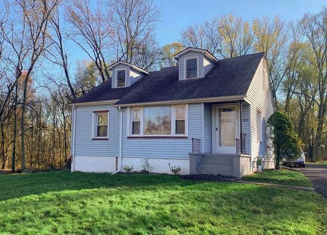 Property at 989 State Route 17k, Montgomery, NY 12549, 2 beds, 1 bath