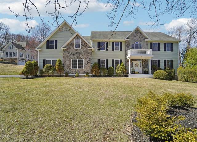 Property at 4 Long Hill Rd, Hopewell Junction, NY 12533, 4 beds, 2.5 baths