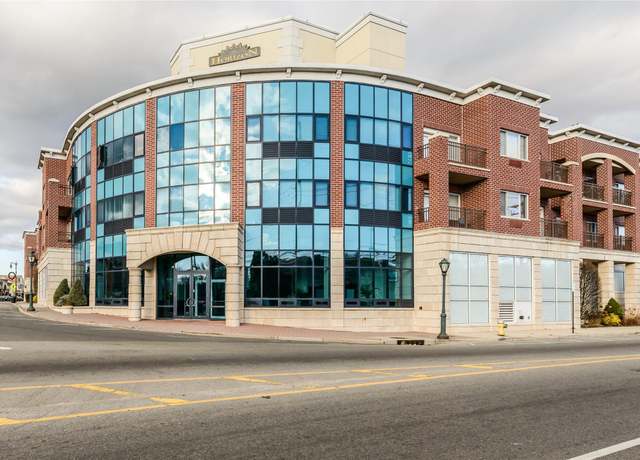 Property at 130 Post Ave #316, Westbury, NY 11590, 1 bed, 1 bath