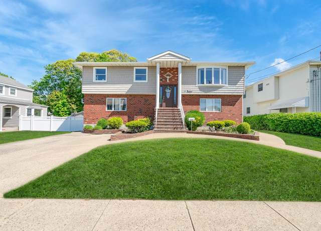 Property at 3363 Austin Ave, Wantagh, NY 11793, 4 beds, 3 baths