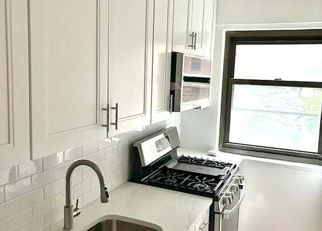 Property at 44-21 Macnish St Unit 2G, Elmhurst, NY 11373, 2 beds, 1 bath