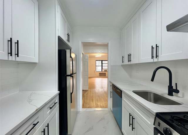 Property at 44-21 Macnish St Unit 2G, Elmhurst, NY 11373, 2 beds, 1 bath