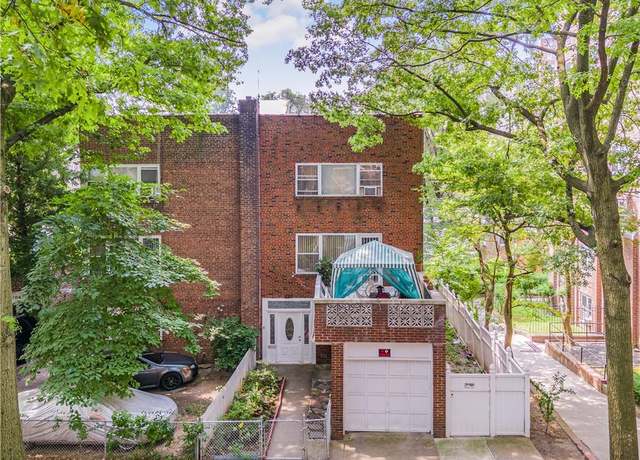 Property at Undisclosed address, Bronx, NY 10463, 4 beds, 3.5 baths