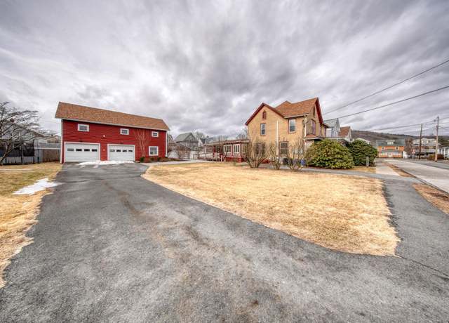 Property at 10-12 Lyman St, Port Jervis, NY 12771, 5 beds, 3 baths